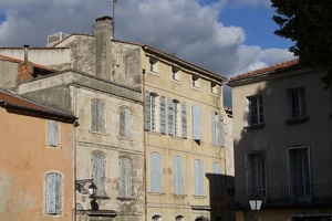 001 Arles Vielle Ville 130521 17H57