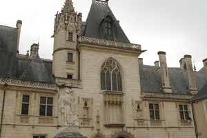 38 Bourges 04-08-17 18H59