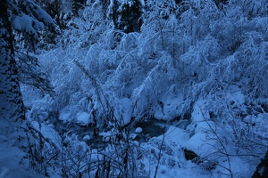 17 CascadesDuDard 03-12-23-22H44